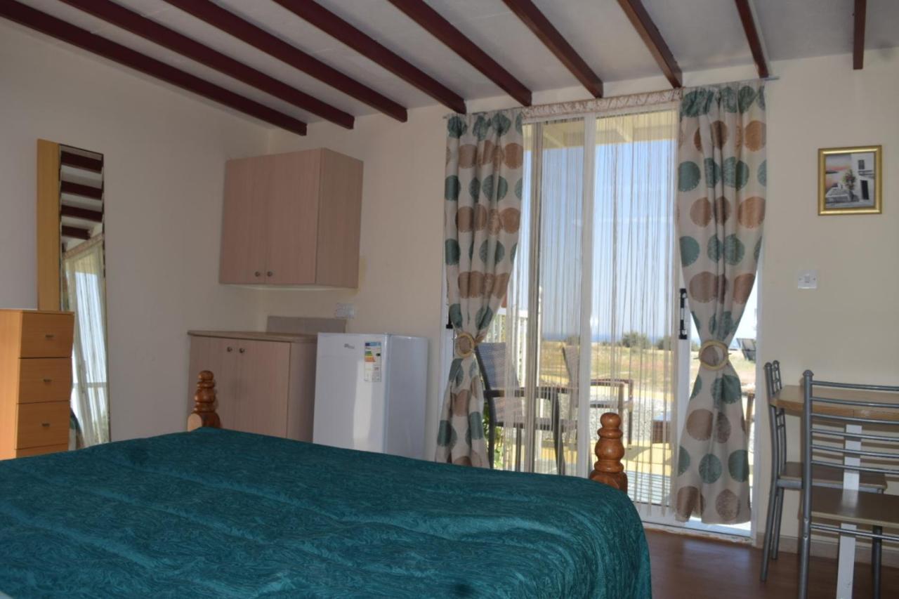 Mersinera Paradise Garden Stars House Larnaca Extérieur photo