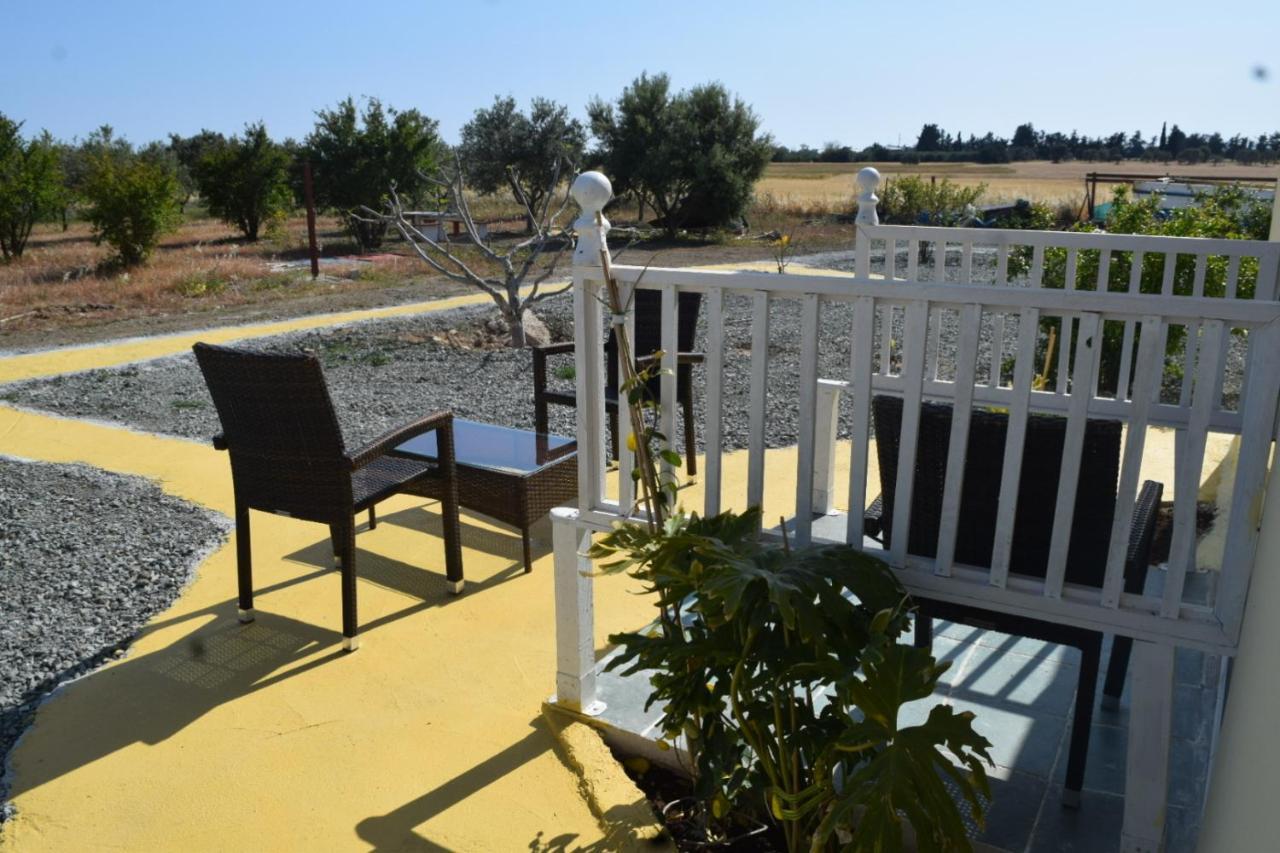 Mersinera Paradise Garden Stars House Larnaca Extérieur photo